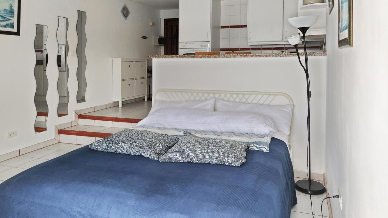 First-Line Waterfront Studio Apartment Callao Salvaje Exteriör bild